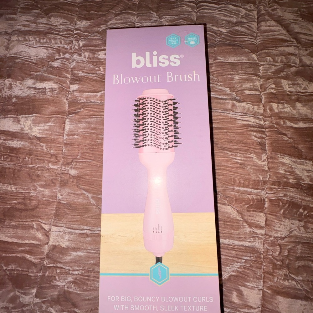 Bliss Pink Styling Hair Brush - Picture 3 of 4